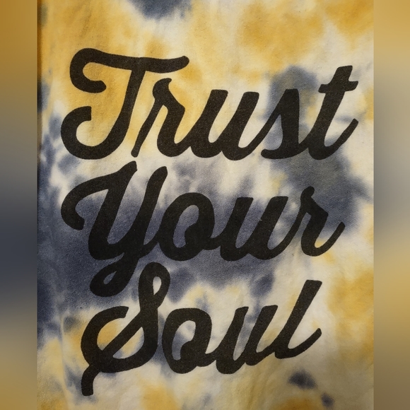 Torrid off the shoulder light sweater - Picture 2 of 3